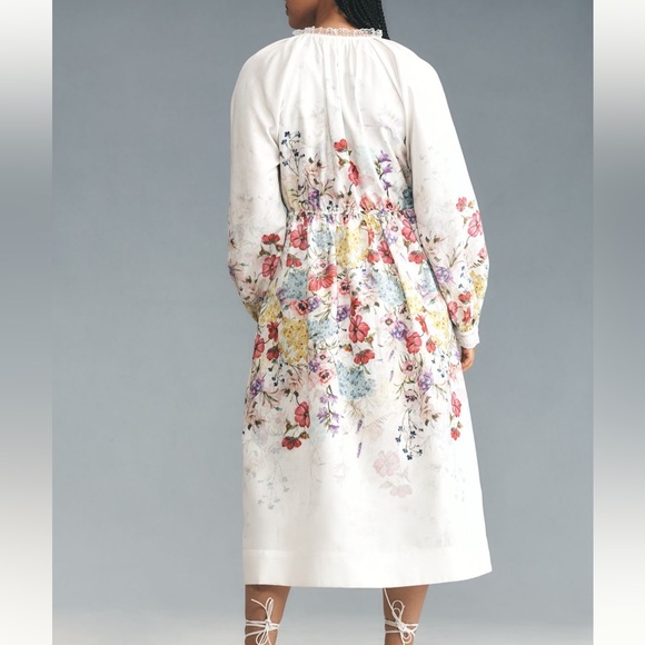 NWT | Let Me Be Long-Sleeve V-Neck Floral
A-Line Midi Dress Size 2X - Picture 6 of 11